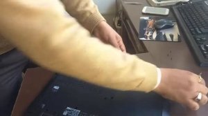 HOW TO REPLACE KEYBOARD ON LENOVO B50--70(Sai Computer)