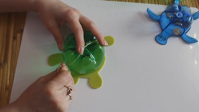 DIY: Как сделать КОПИЛКУ своими руками.Забавная Черепашка-копилка из бутылки. Копилка для монет