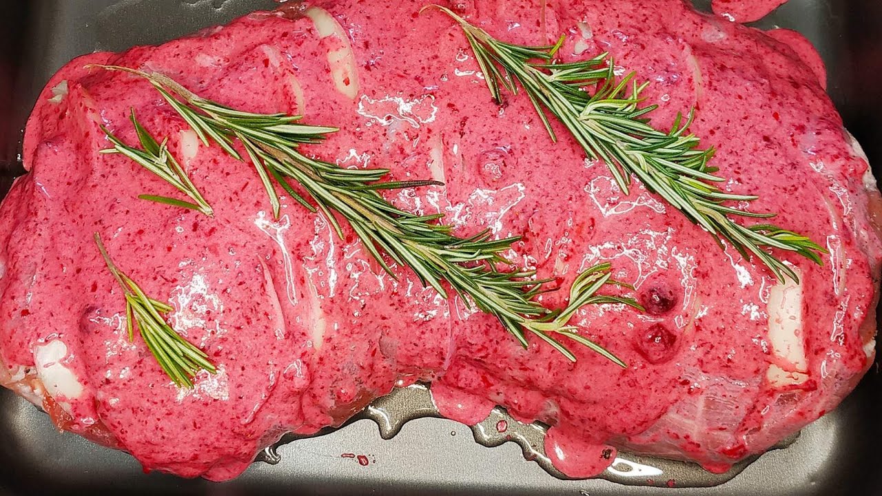 ЗАПЕЧЕННАЯ СВИНИНА. БОЖЕСТВЕННЫЙ ВКУС! Рецепт Находка! Беспроигрышное на праздничный стол!.mp4