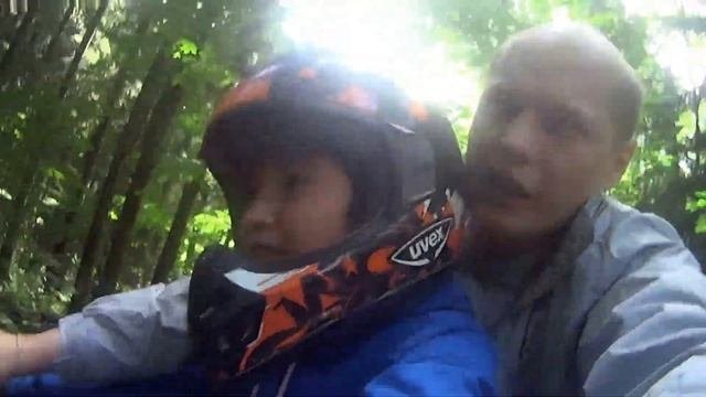 Решил сделать племяннику необычный подарок на день рождения