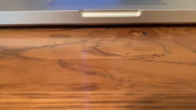 End of my 15" MacBook Pro | 2000 cycle battery life смотреть онлайн