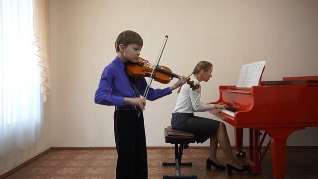 Бурин Ярослав, г.Новокузнецк, ДШИ № 48, Фр. Шуберт "Пчёлка" смотреть онлайн