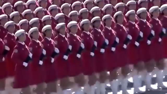 КРАСОТА!!!! КАТЮША НА КИТАЙСКОМ ДЕВУШКИ ВОЕННЫЙ ПАРАД