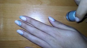 Нюдовый маникюр - обычный лак