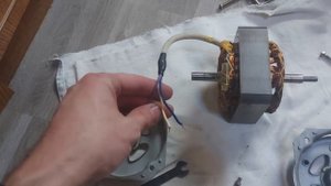 Нестандартный способ реверса однофазного двигателя