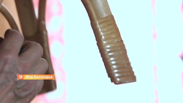 Табурет из лозы: мастер-класс от супермастера