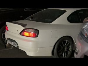 Катаемся по городу на Nissan Silvia S15