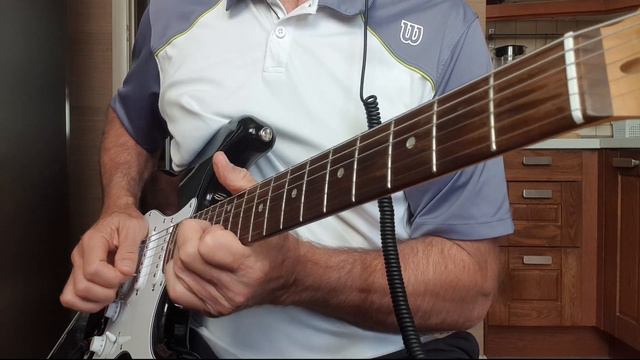 Fender Squier Stratocaster, 2008, playing to backing track смотреть онлайн