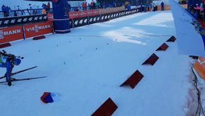 Логинов. Финиш. Флаг. Биатлон 2017. Чемпионат Европы. Эстафета.