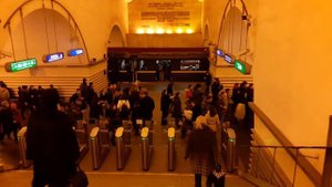 Метрополитен Спб))Переход на синюю ветку))