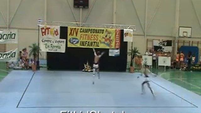yoli y laura Robots (FitKid Shotokan Spain) смотреть онлайн