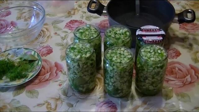 ?Огурцы для зимних салатов.Огурцы на зиму. смотреть онлайн