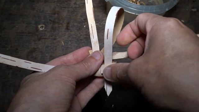 Плетение берестяной лентой Часть 2 смотреть онлайн