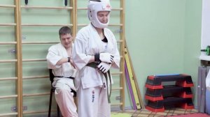 Жесткие поединки в старшей группе каратэ 01 марта 2024