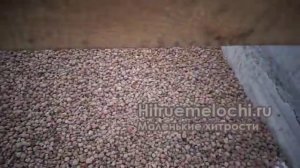 Утепляю дно теплицы керамзитом