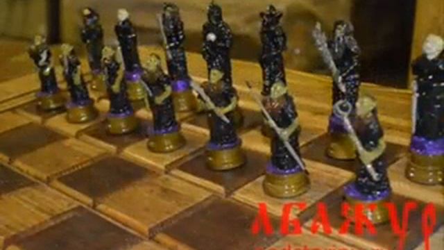 Шахматы резные от мастеров компании Абажур мебель под старину