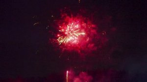 Батарея салютов Золотая Фифа - Авторская серия (238/0,8;1;1,2) FEE7314