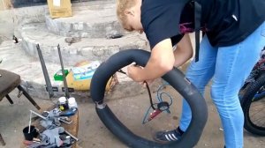 Прокачка велокамеры.