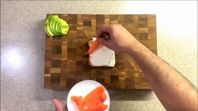 Сэндвичи с лососем и тунцом