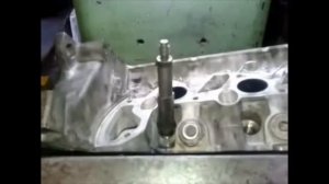 Ремонт канала свечи накаливания головки блока цилиндров автомобиля MERCEDES-BENZ ОМ 602