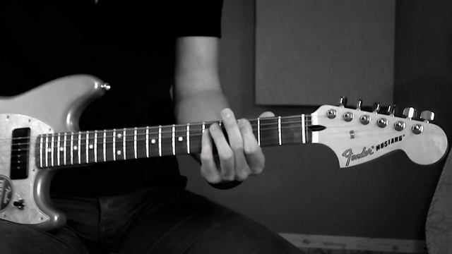 Fender Mustang 90 PF Silver elektromos gitár смотреть онлайн