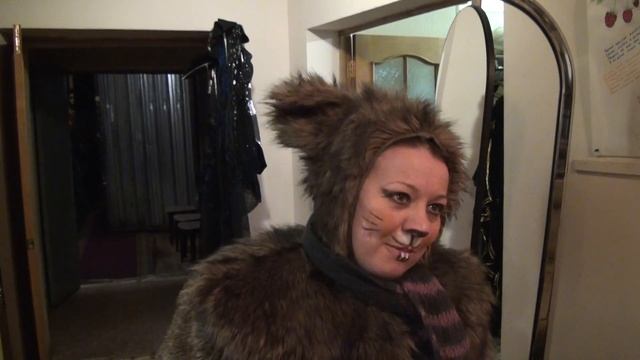 И вновь откроем книгу сказок: Волшебное перо смотреть онлайн