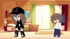 это видео длится 2 секунд "я и личунус"