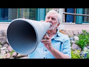 Злые соседи — Русский трейлер (2023)