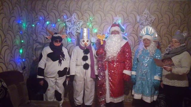 Поздравления деда мороза и снегурочки 2021 тос Северный. смотреть онлайн