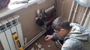 СБОРКА И ЗАПУСК КОЛЛЕКТОРА ТЕПЛОГО ПОЛА