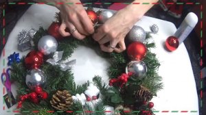 Как украсить Рождественский венок?