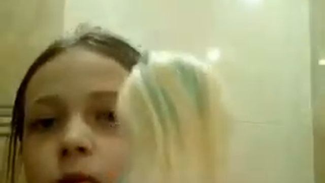 Как подстричь и покрасить кукле волосы смотреть онлайн