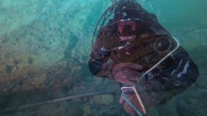 Подлëдное погружение в Байкал