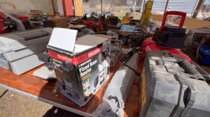 ГАРАЖ СЕЙЛ / ПЕРВАЯ ГАРАЖКА В ЭТОМ ГОДУ/США/