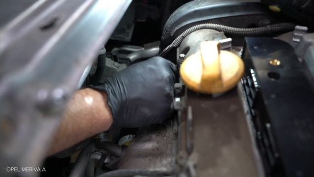 Hoe een thermostaat op een OPEL MERIVA A [HANDLEIDING AUTODOC] смотреть онлайн