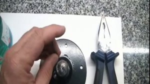 как сделать отверстие свинце