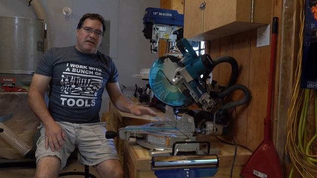 Small Wood shop tour 2020 with some small shop solutions