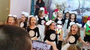 Новогодняя песня Зимушка хрустальная