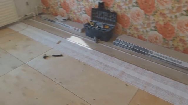 Ремонт паркетного пола и укладка ламината в однокомнатной квартире смотреть онлайн