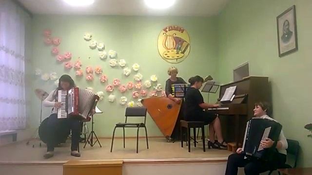 ГРАЙВОРОНСКАЯ ДШИ, АНСАМБЛЬ "РЕТРО ДИЛИЖАНС" МОЛДОВЕНЯСКА смотреть онлайн