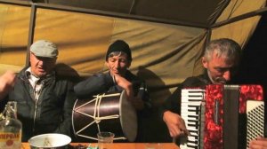 АЬли с Вихли