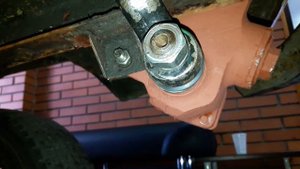 Люфт оси редуктора Луаз