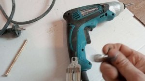 Ударный шуруповерт  TDO100 MAKITA .