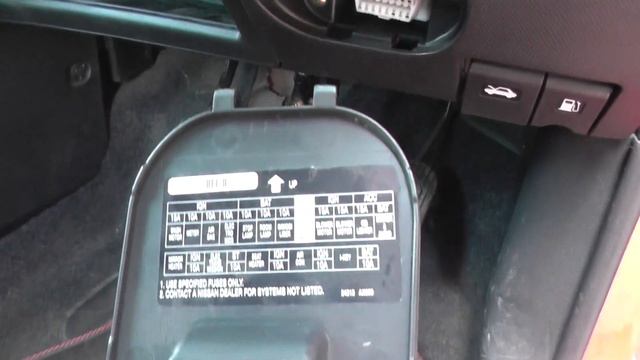 Nissan Micra K12 Fuse Box Location Video 2003 to 2010 2 смотреть онлайн