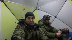 Ночная зимняя рыбалка на реке "Ура" / Night winter fishing on the river " Ura"HD 2019