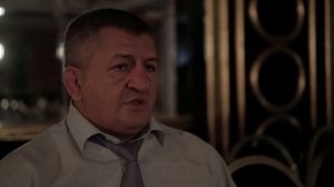 Отец Хабиба буянит на Тактарова