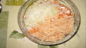 Пирог с брюшками лосося