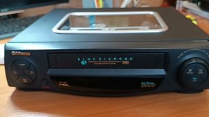 Видеомагнитофон Daewoo DV-F34D