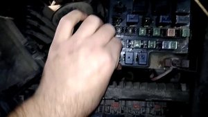 замер давления в топливной системе DODGE STRATUS 2.4