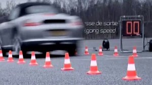 Renault Laguna GT vs Porsche Boxter S